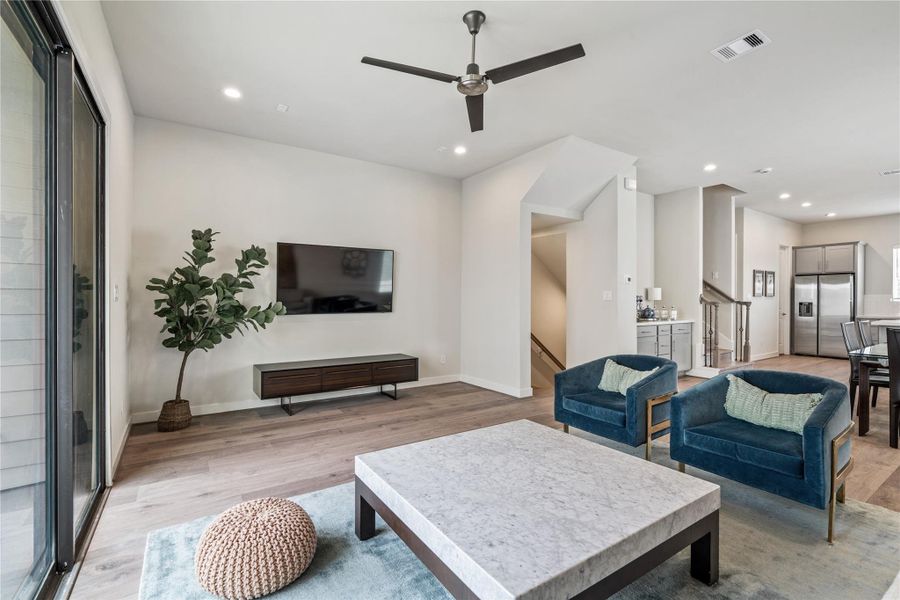 Furnished interior view inside a new home in Willowbend Point, Houston (Image 9).