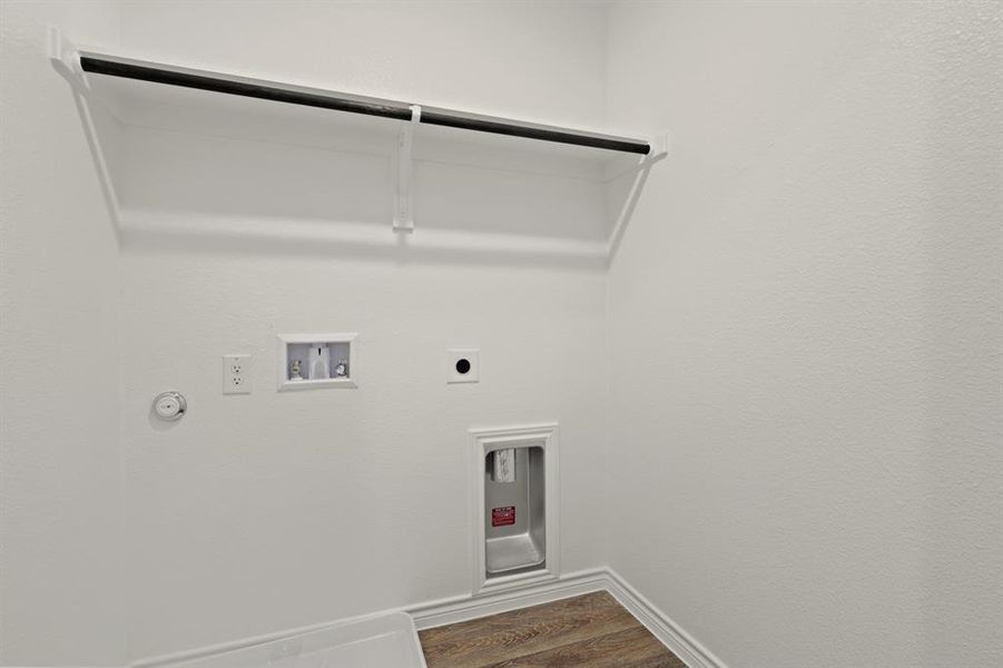 Image 17 of a home in Deer Creek. Image 17 of a home in Deer Creek.