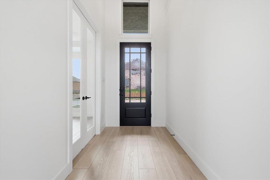 Spacious, unfurnished interior of a new home in Cambridge Estates - Harwood, Prosper (Image 36). Spacious, unfurnished interior of a new home in Cambridge Estates - Harwood, Prosper (Image 36).