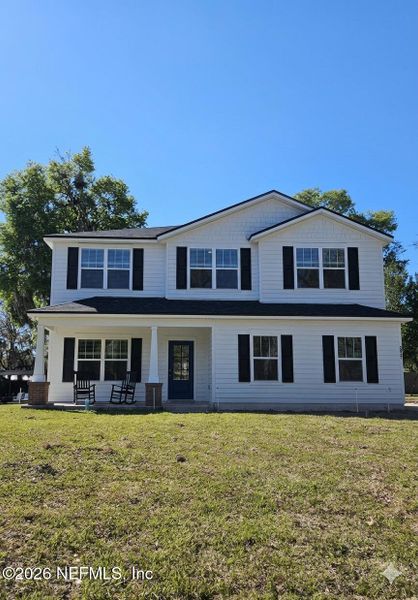 Exterior details and patio area of a home in , Orange Park (Image 18).
