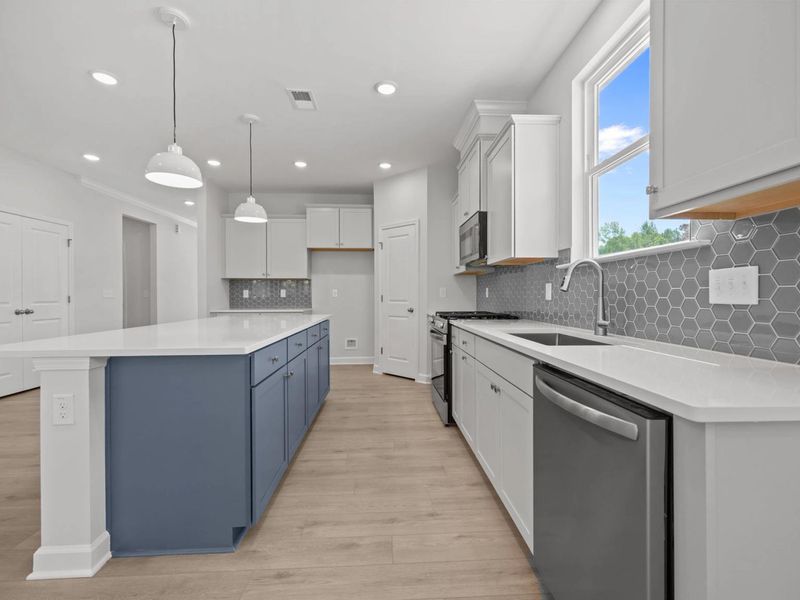 Representative furnished interior of a home built from the The Ashport H by Davidson Homes LLC in Heartland, Heartland (Image 9).