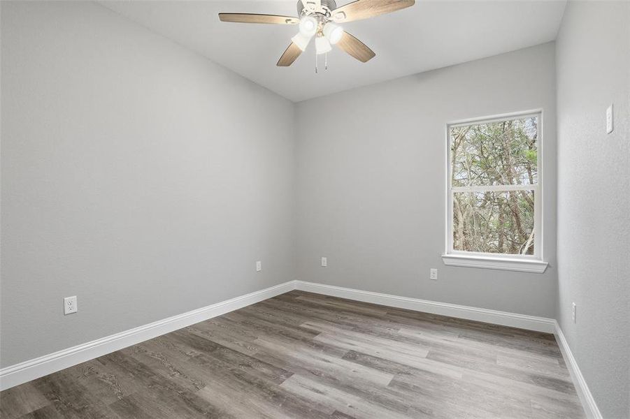 Spacious, unfurnished interior of a new home in , Granbury (Image 28).
