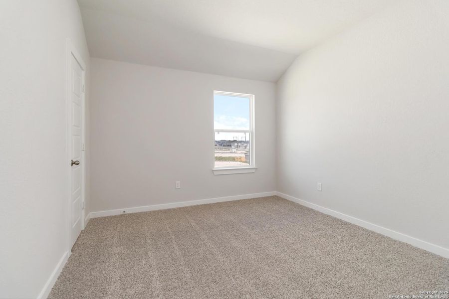 Spacious, unfurnished interior of a new home in Hunters Ranch, San Antonio (Image 21). Spacious, unfurnished interior of a new home in Hunters Ranch, San Antonio (Image 21).