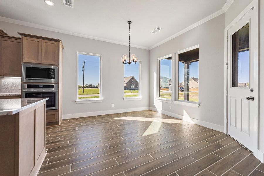 Spacious, unfurnished interior of a new home in Fannin Ranch, Leonard (Image 28).