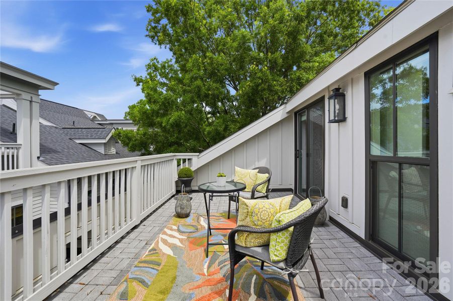 Exterior details and patio area of a home in , Charlotte (Image 3).