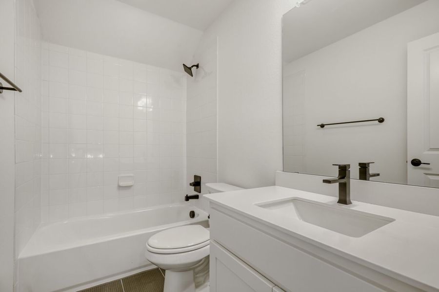 169 Enclave - Full Bathroom 169 Enclave - Full Bathroom
