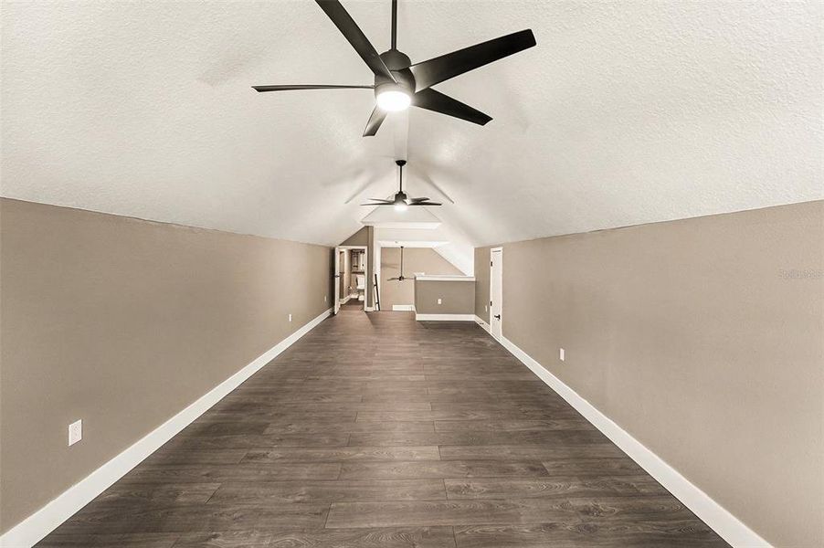 Spacious, unfurnished interior of a new home in , Clearwater (Image 25).