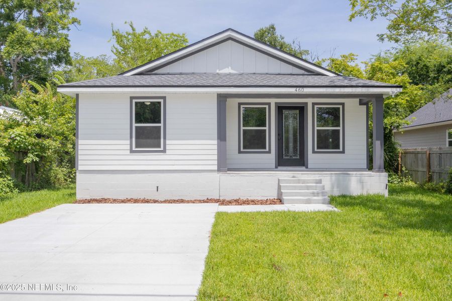 Front exterior of a new home in , St. Augustine, FL, highlighting curb appeal (Image 20).