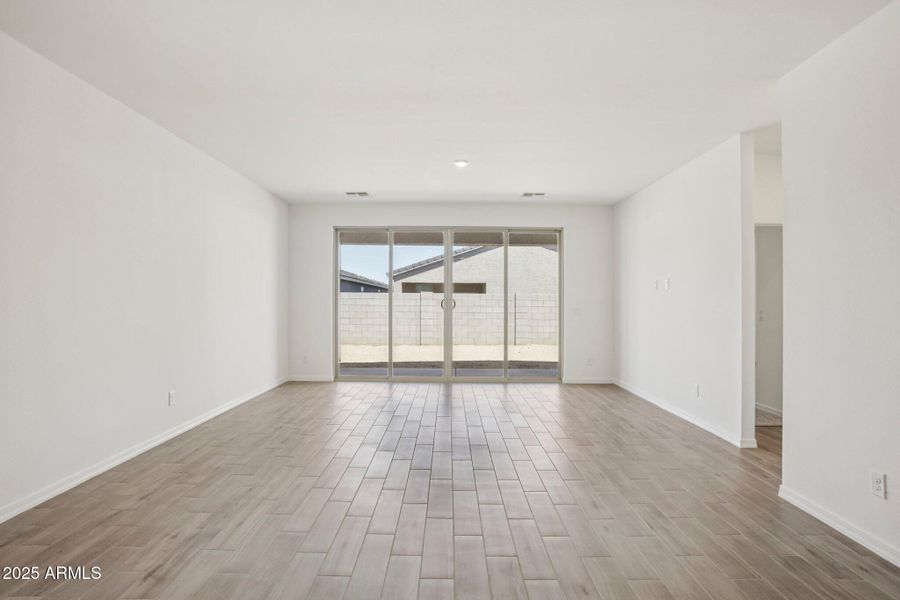 8-web-or-mls-W Old Timer Rd-S3008-008 8-web-or-mls-W Old Timer Rd-S3008-008