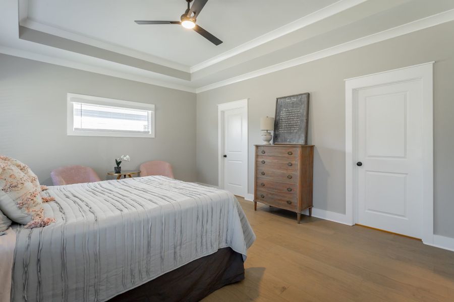 Representative furnished interior of a home built from the Autumnbrook A by Riverstone Construction, LLC in Pine Ridge, Soddy-Daisy (Image 11).