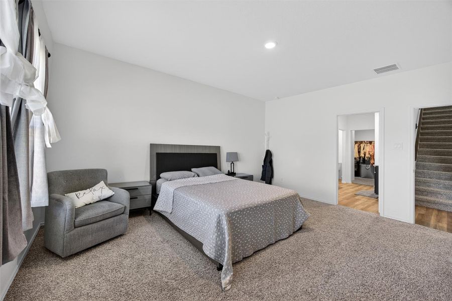 Furnished interior view inside a new home in , Houston (Image 38).