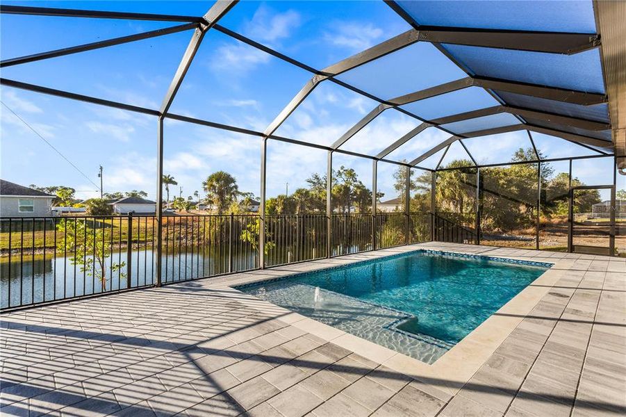 Exterior details and patio area of a home in , Cape Coral (Image 24).