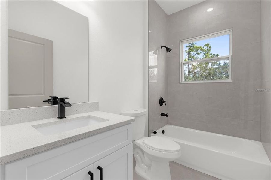 Furnished interior view inside a new home in , Ocala (Image 9).