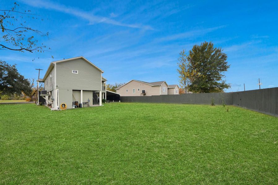 Over-sized lot 15,876 sq ft