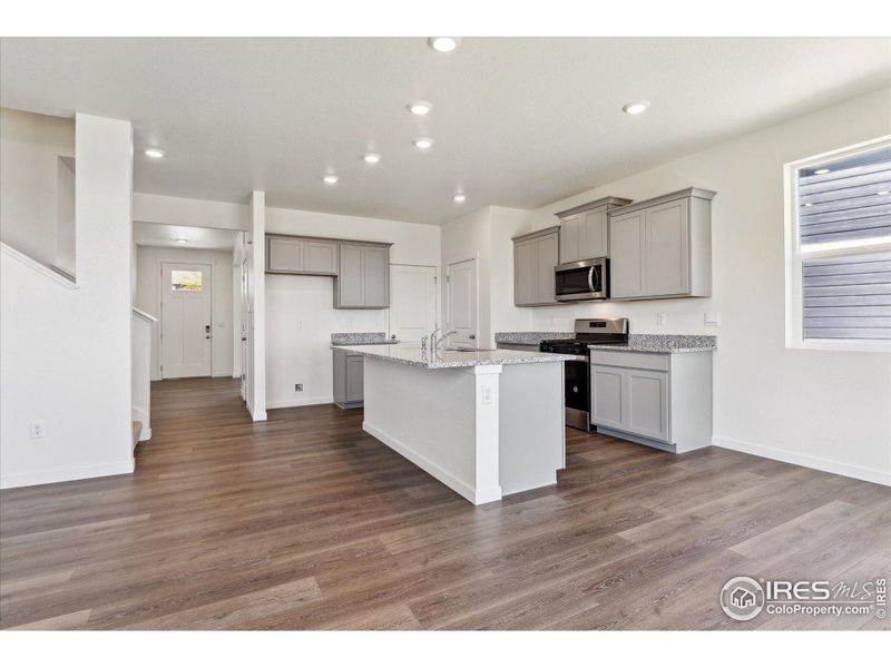 Image 27 of a home in Silver Peaks.