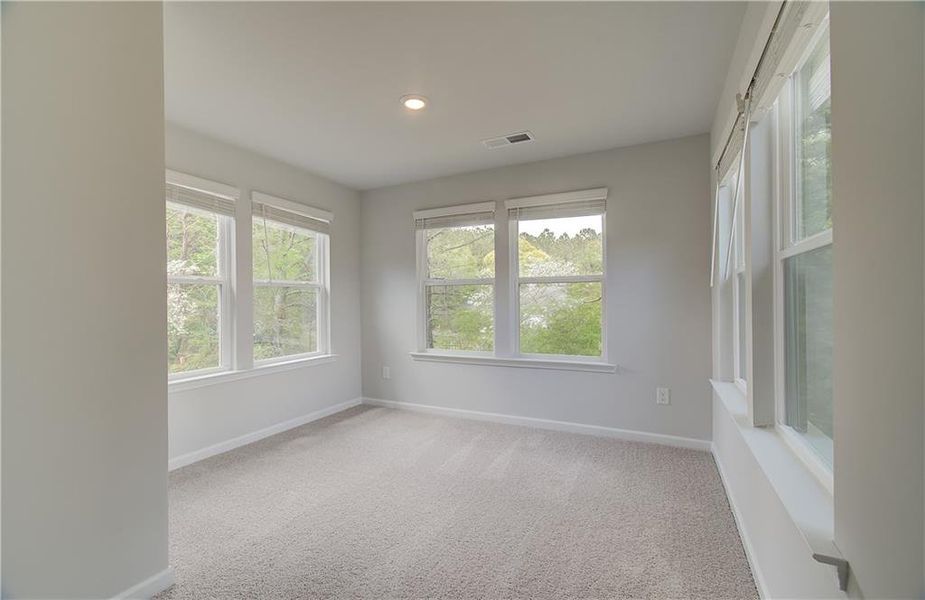 Spacious, unfurnished interior of a new home in Cooper Park, McDonough (Image 13).