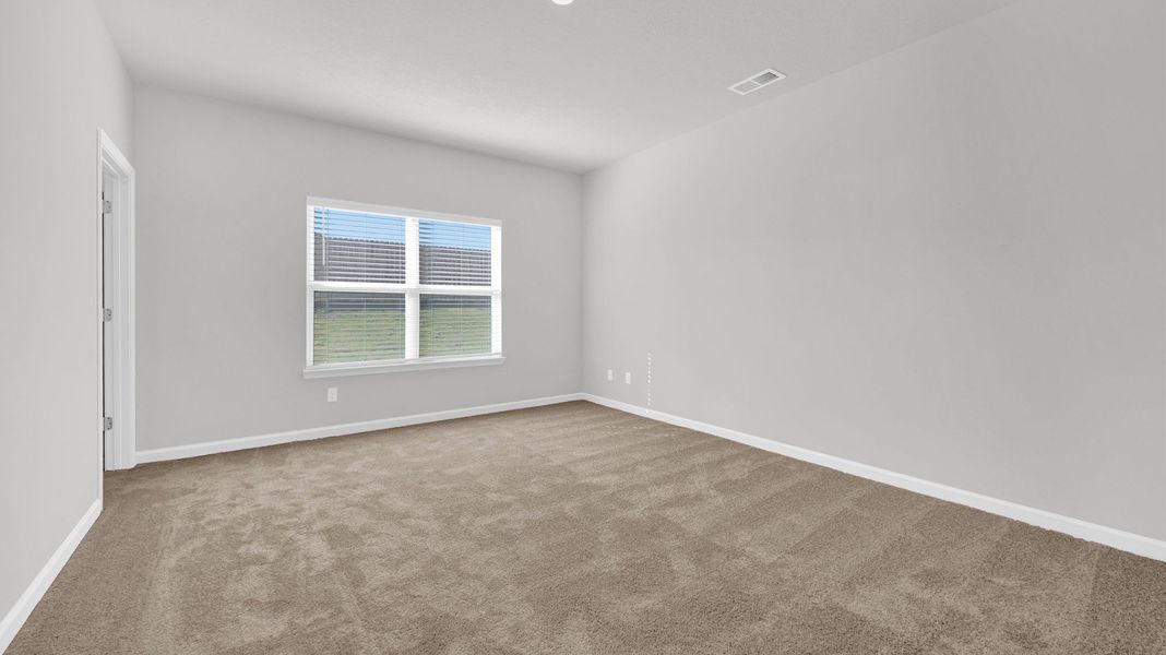 Spacious, unfurnished interior of a new home in Shiloh Springs, Jackson (Image 26).