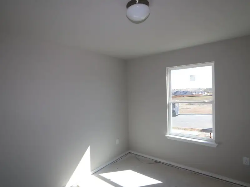 Spacious, unfurnished interior of a new home in Cascades at Onion Creek, Austin (Image 4). Spacious, unfurnished interior of a new home in Cascades at Onion Creek, Austin (Image 4).