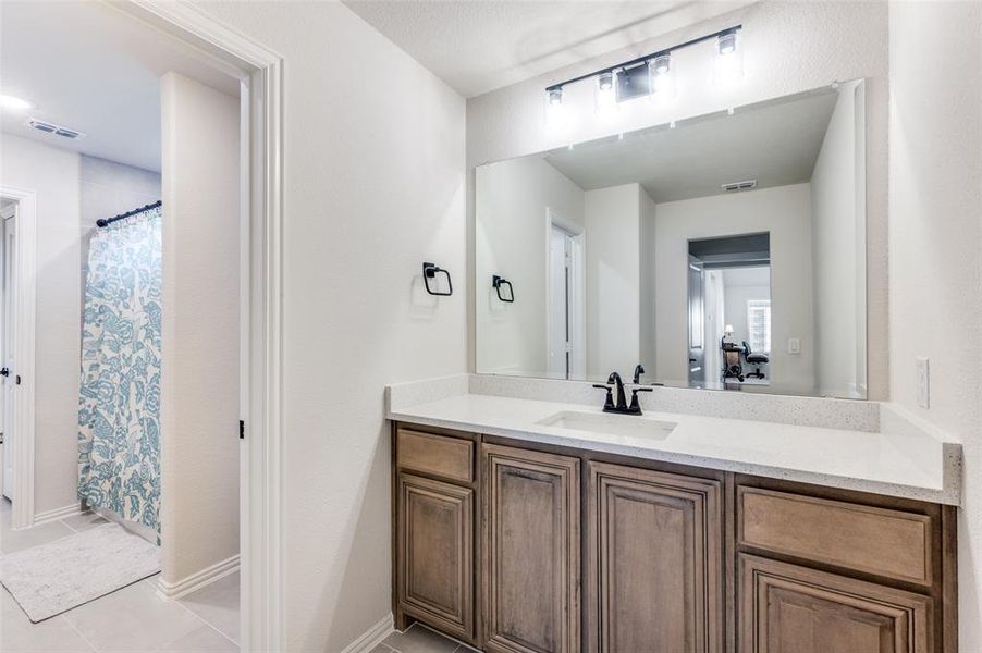 Furnished interior view inside a new home in Mockingbird Hills 60-65, Joshua (Image 13). Furnished interior view inside a new home in Mockingbird Hills 60-65, Joshua (Image 13).