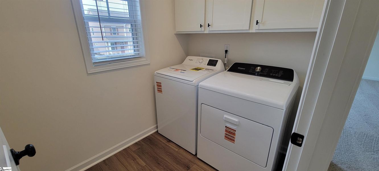 Close-up of interior finishes inside a home in Halton Oaks, Spartanburg (Image 11).