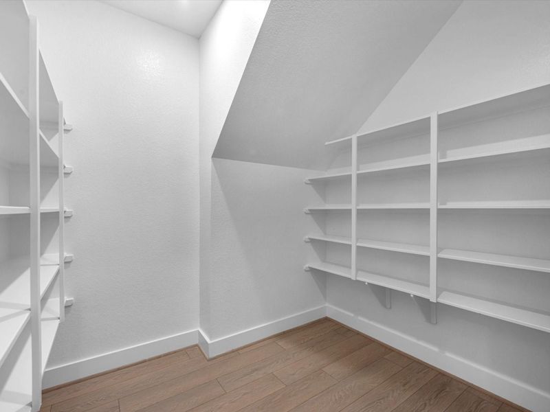 Spacious, unfurnished interior of a new home in , Dayton (Image 20).