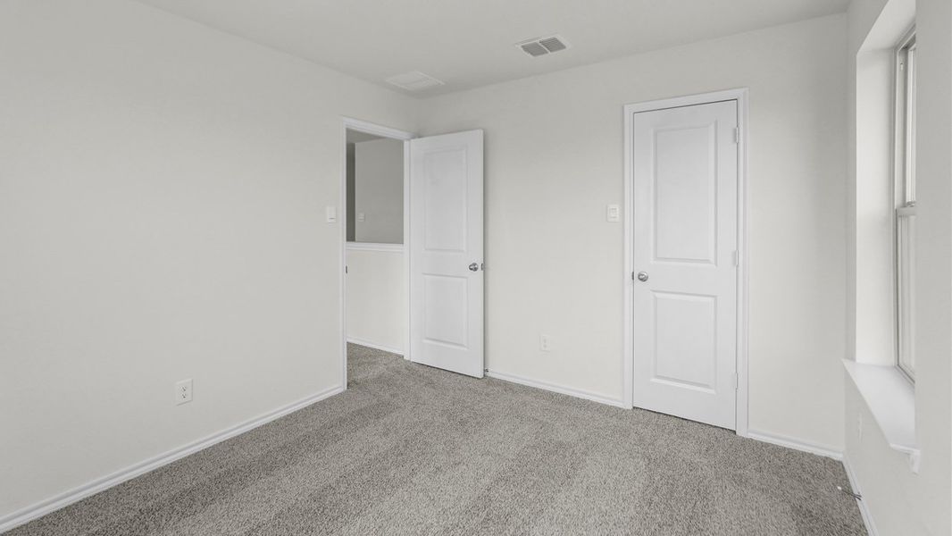 Spacious, unfurnished interior of a new home in Wildcat Ranch, Crandall (Image 21).
