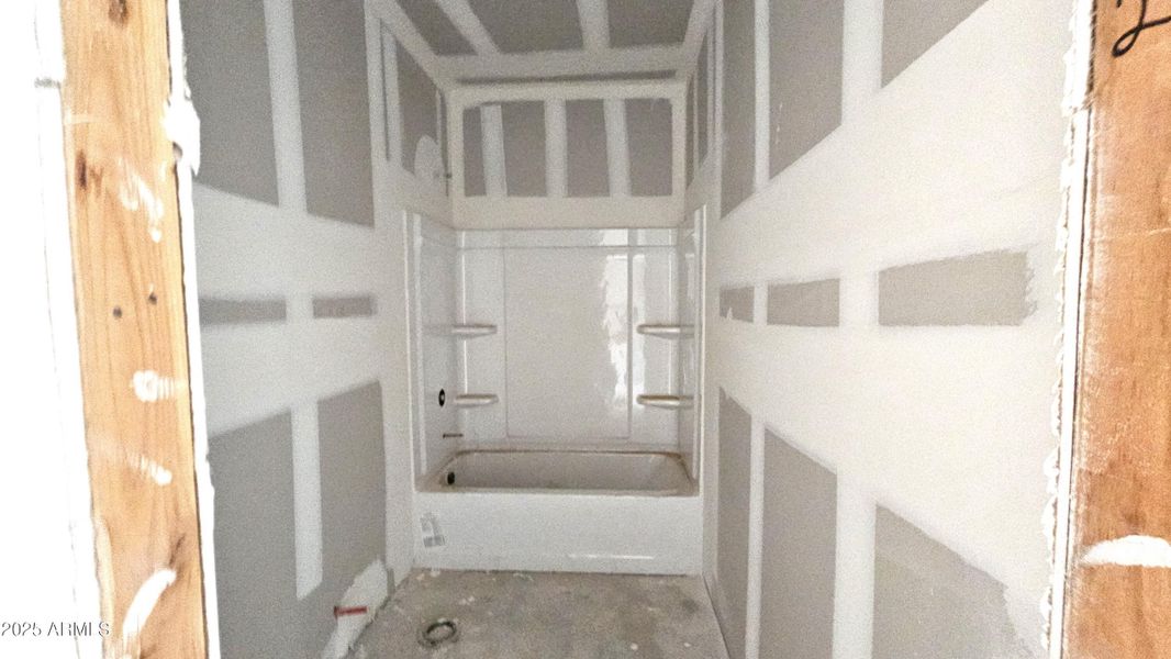 4 Bathroom 3 4 Bathroom 3