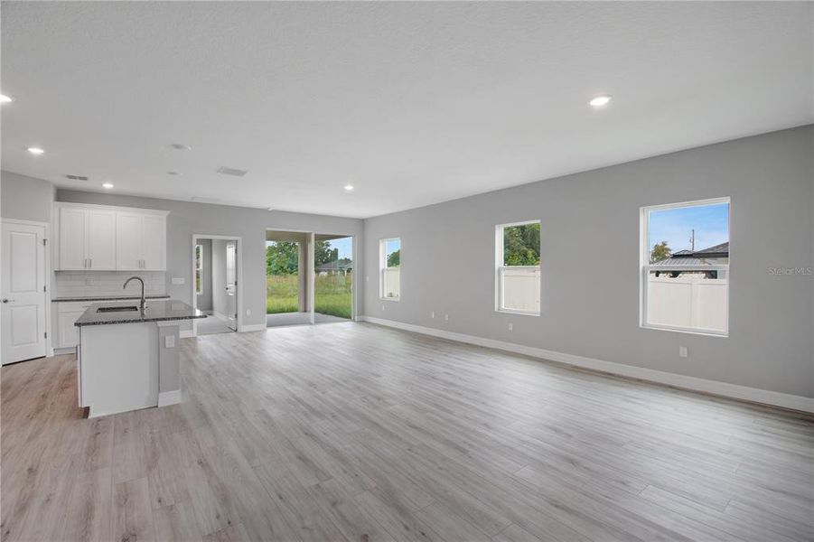 Spacious, unfurnished interior of a new home in , Ocala (Image 36).