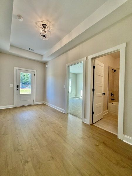 Spacious, unfurnished interior of a new home in Lakefield, Palmetto (Image 9). Spacious, unfurnished interior of a new home in Lakefield, Palmetto (Image 9).
