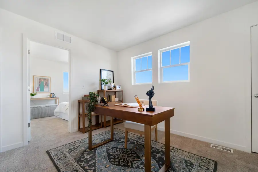Furnished interior view inside a new home in Union Colony West, Greeley (Image 22).