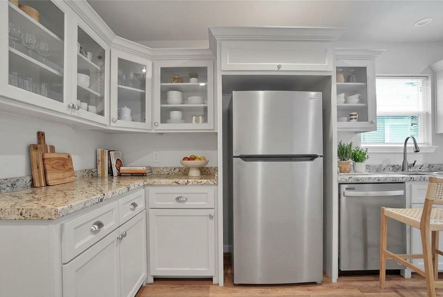 Furnished interior view inside a new home in , Houston (Image 5).