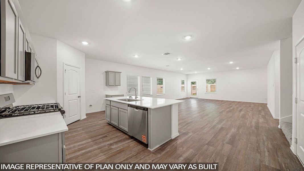 Representative furnished interior of a home built from the Quincy by D.R. Horton in Grand Pines, Magnolia (Image 4). Representative furnished interior of a home built from the Quincy by D.R. Horton in Grand Pines, Magnolia (Image 4).