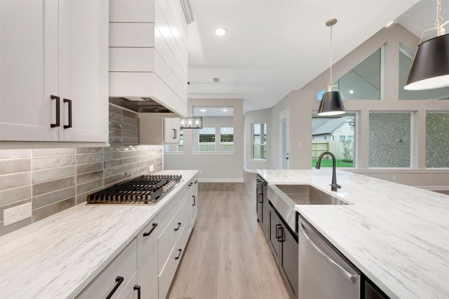 Furnished interior view inside a new home in ARTAVIA - Parkview Collection, Conroe (Image 9).