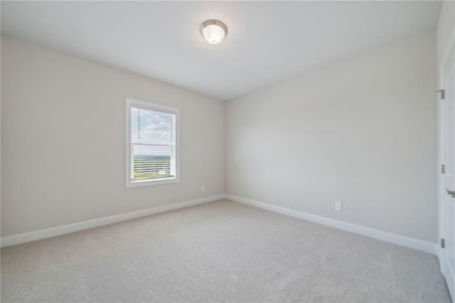 Spacious, unfurnished interior of a new home in River Pointe, Monroe (Image 31).
