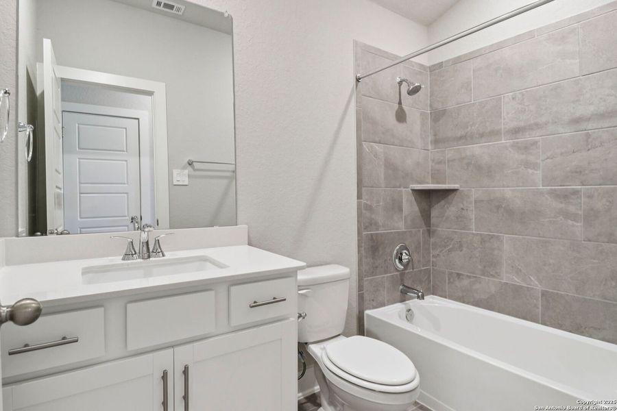 Furnished interior view inside a new home in Scenic Crest - Premier Series, Boerne (Image 7).