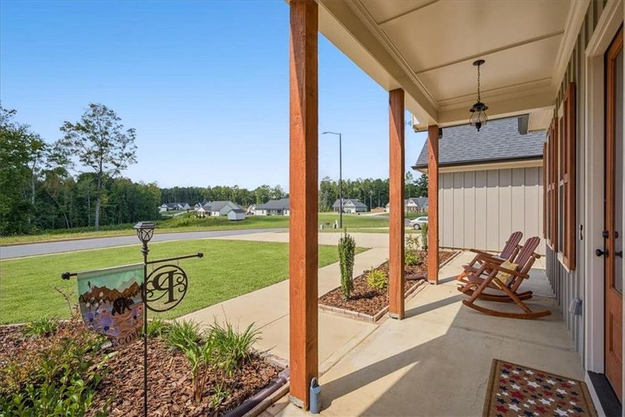 Exterior details and patio area of a home in , Rockmart (Image 37).