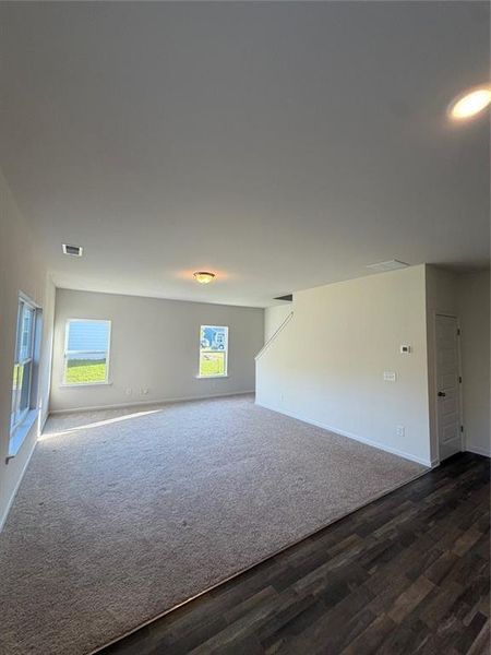 Spacious, unfurnished interior of a new home in Garrett Preserve, Hiram (Image 79). Spacious, unfurnished interior of a new home in Garrett Preserve, Hiram (Image 79).