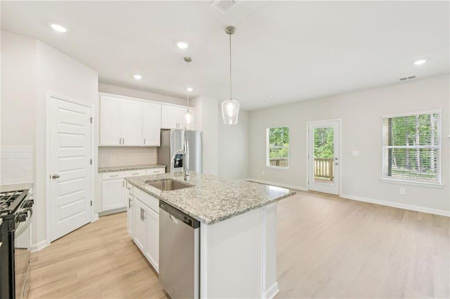 Furnished interior view inside a new home in Martin Springs - Estate Series, Lawrenceville (Image 11). Furnished interior view inside a new home in Martin Springs - Estate Series, Lawrenceville (Image 11).