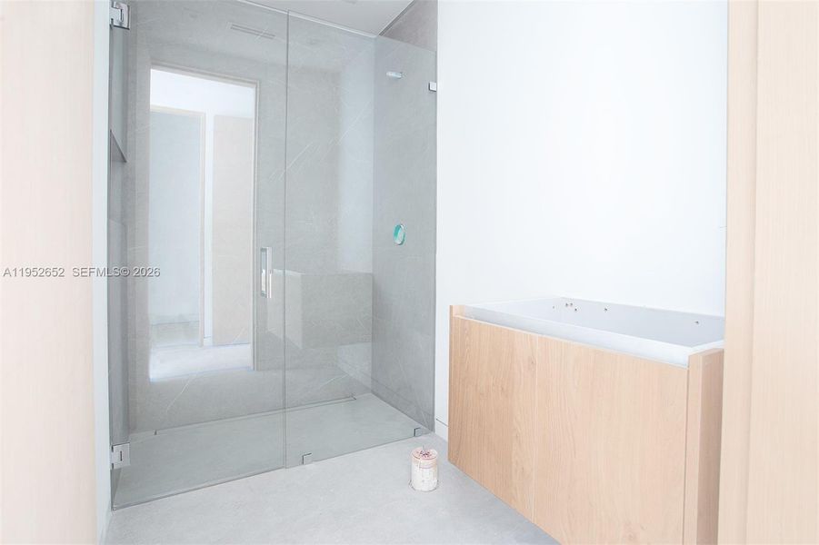 Image 50 of a home in .