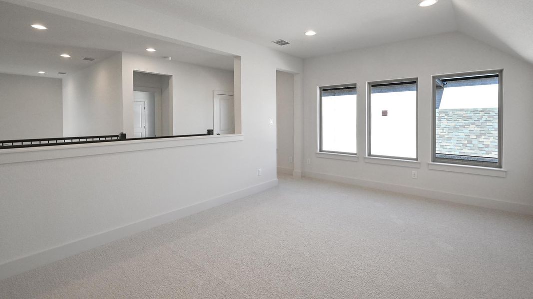 Spacious, unfurnished interior of a new home in Crosswinds 50', Kyle (Image 21). Spacious, unfurnished interior of a new home in Crosswinds 50', Kyle (Image 21).