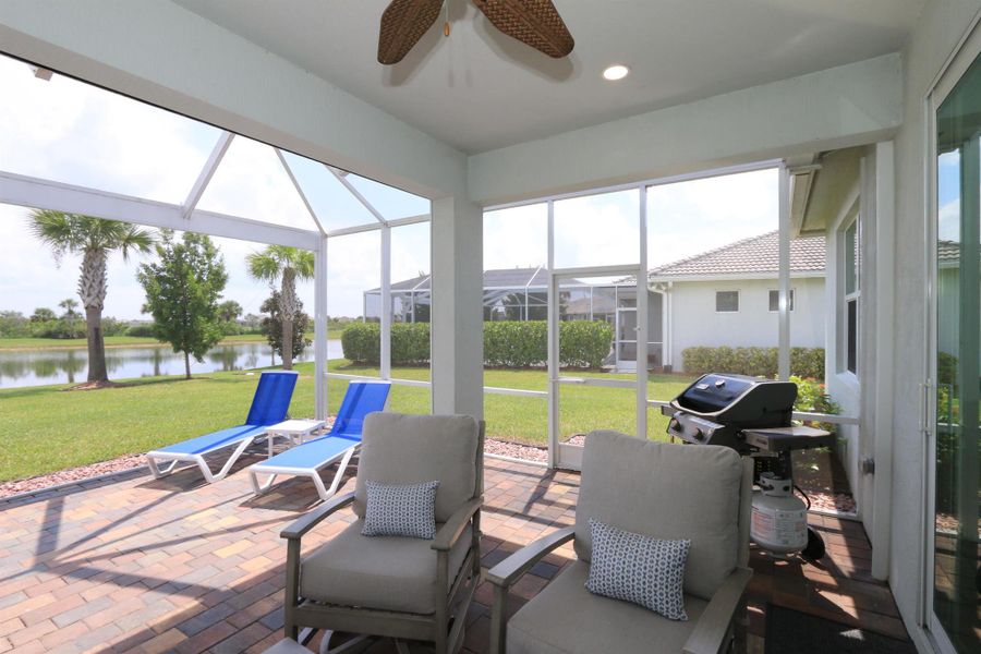 Furnished interior view inside a new home in , Port St. Lucie (Image 10).
