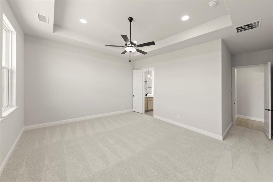 Spacious, unfurnished interior of a new home in , Rockwall (Image 18).