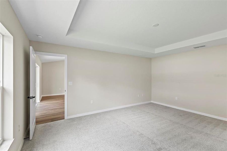 Spacious, unfurnished interior of a new home in , Palm Coast (Image 33).