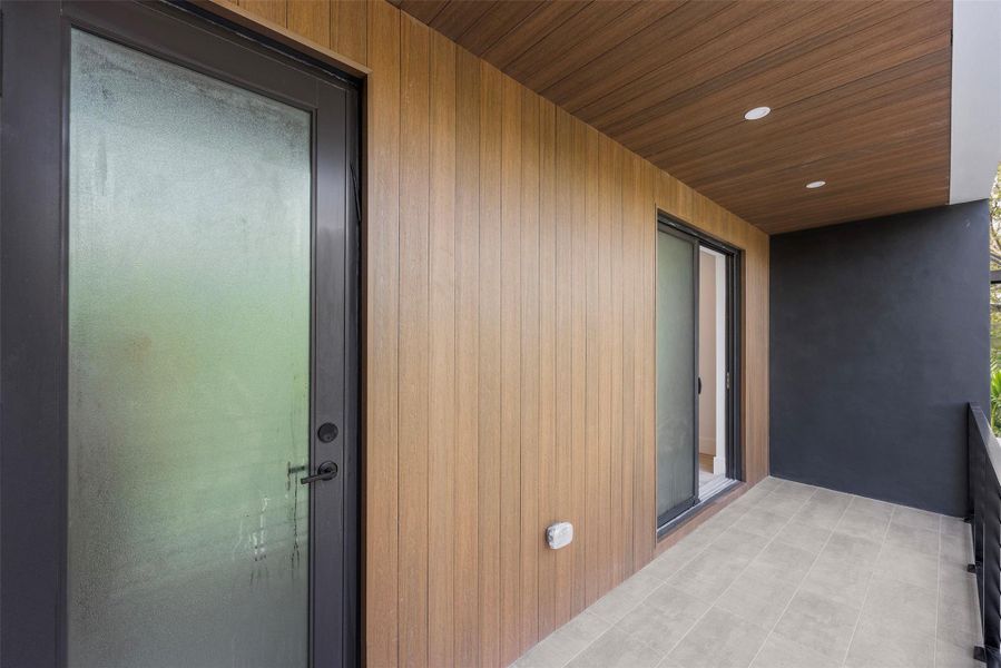 Exterior details and patio area of a home in , Fort Lauderdale (Image 27). Exterior details and patio area of a home in , Fort Lauderdale (Image 27).