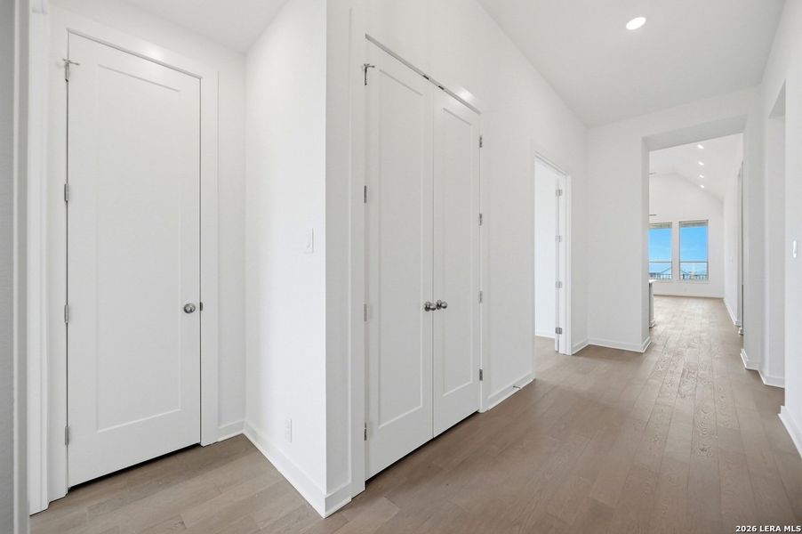 Spacious, unfurnished interior of a new home in Mayfair, New Braunfels (Image 13).