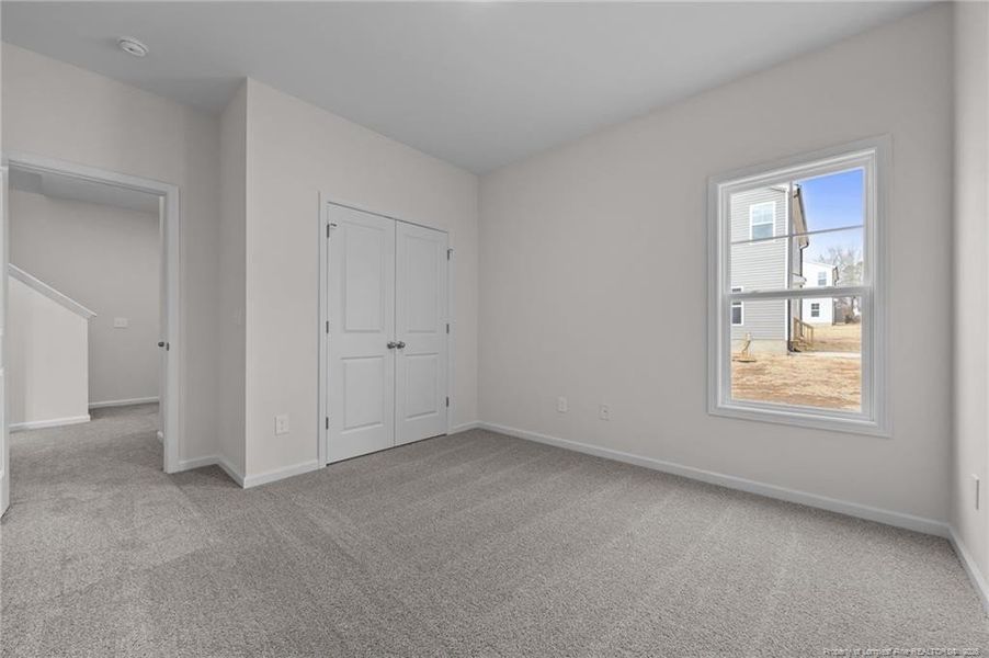 Office/Bedroom 1st floor