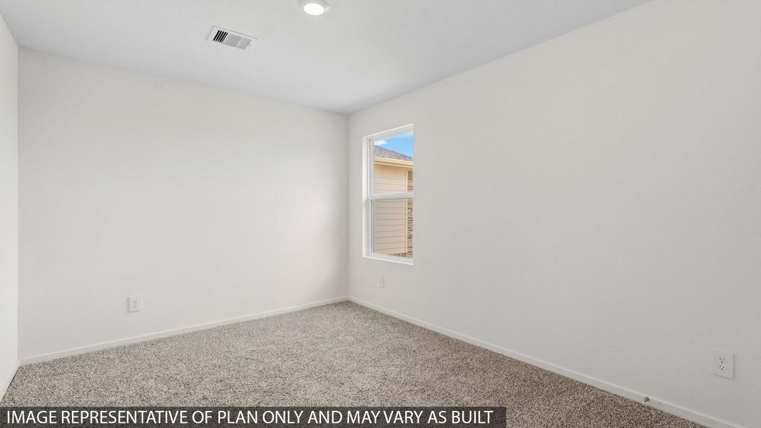 Spacious, unfurnished interior of a new home in Sunterra, Katy (Image 15).