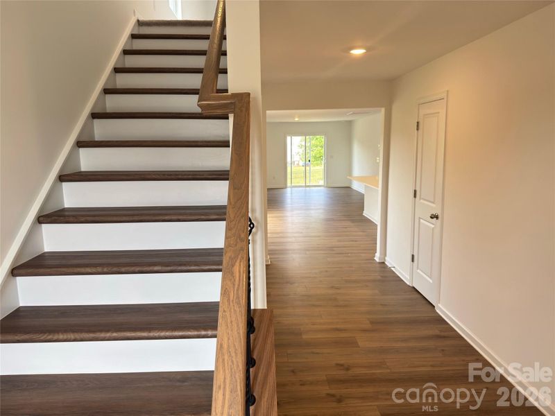 Spacious, unfurnished interior of a new home in Sullivan Farm, Statesville (Image 25).