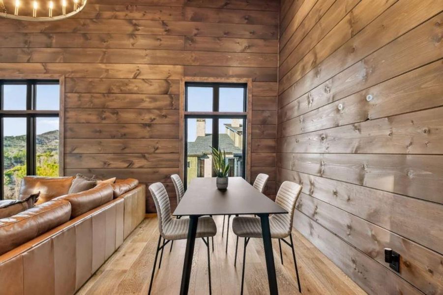 Community amenities in , Mineral Bluff (Image 71).