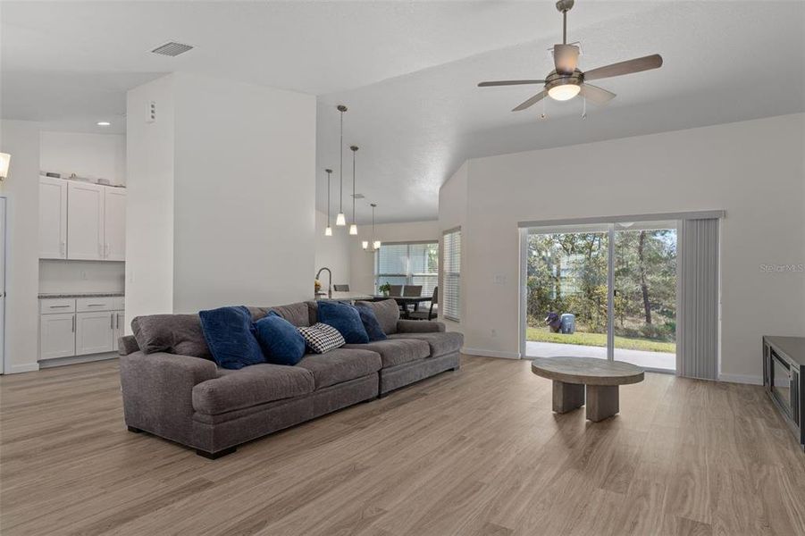 Furnished interior view inside a new home in , Weeki Wachee (Image 12).
